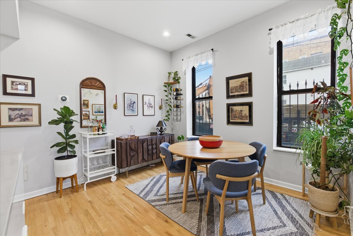 1361 North Dean Street Chicago IL 60622