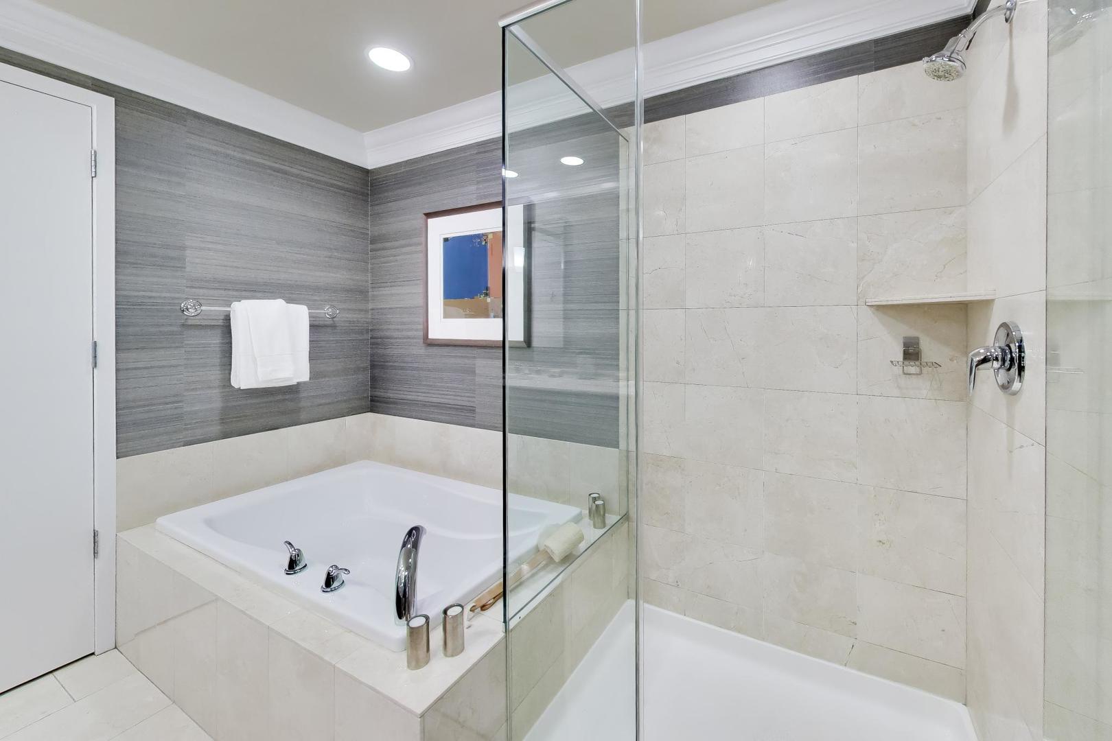 600 North Lake Shore Drive N Chicago IL 60611