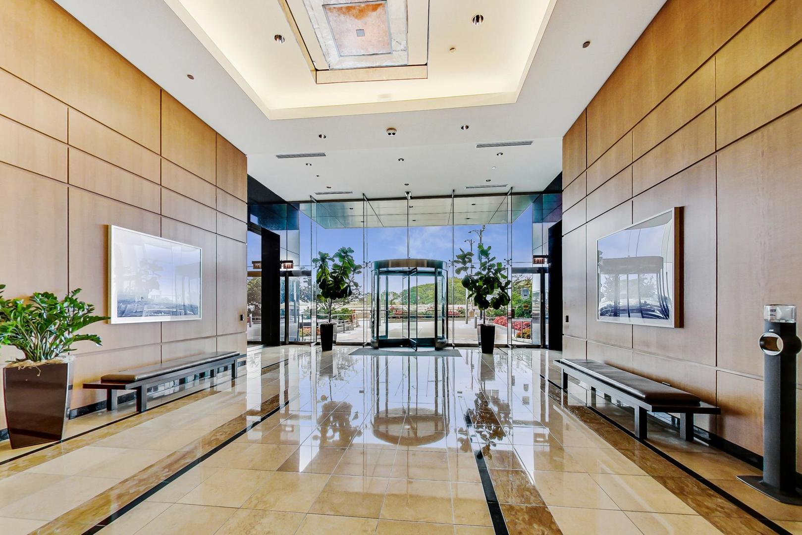 600 North Lake Shore Drive N Chicago IL 60611