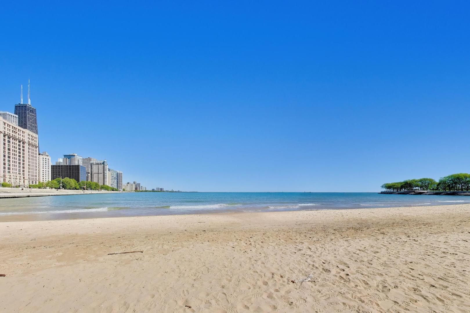 600 North Lake Shore Drive N Chicago IL 60611