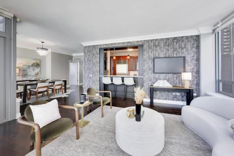 600 North Lake Shore Drive N Chicago IL 60611