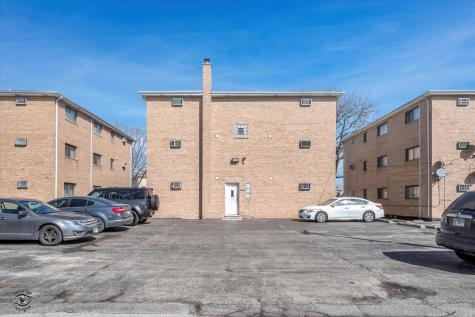 6135 Marshall Avenue Chicago Ridge IL 60415