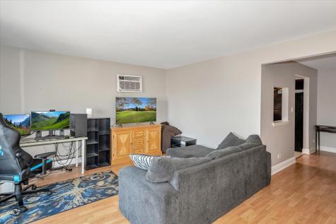 6135 Marshall Avenue Chicago Ridge IL 60415