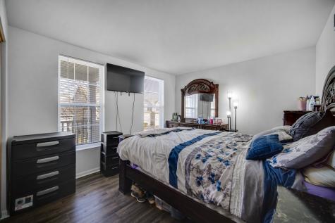 1653 Victoria Park Circle Aurora IL 60504