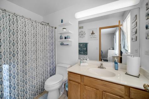 1653 Victoria Park Circle Aurora IL 60504