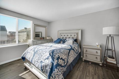 1653 Victoria Park Circle Aurora IL 60504