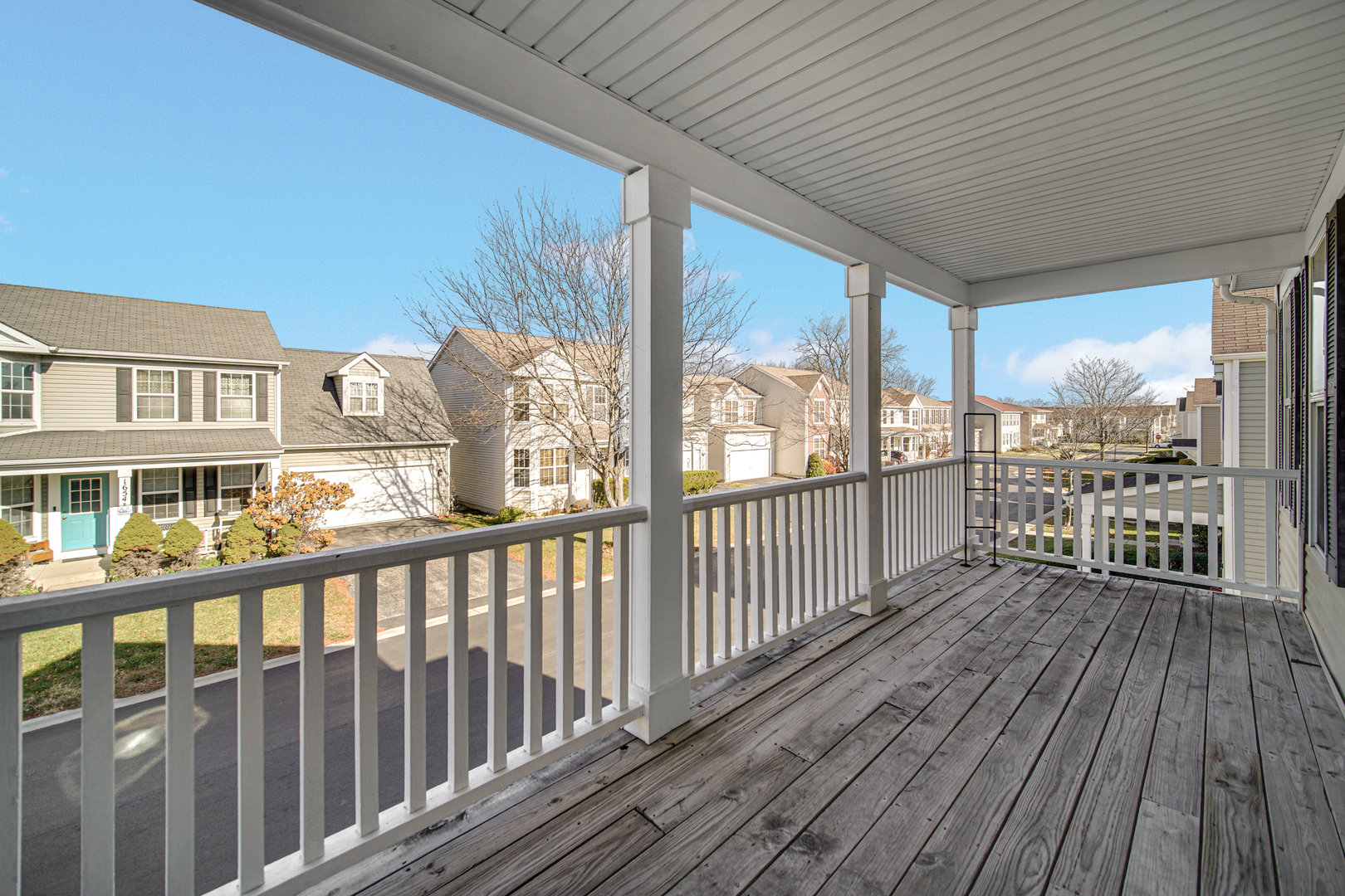 1653 Victoria Park Circle Aurora IL 60504