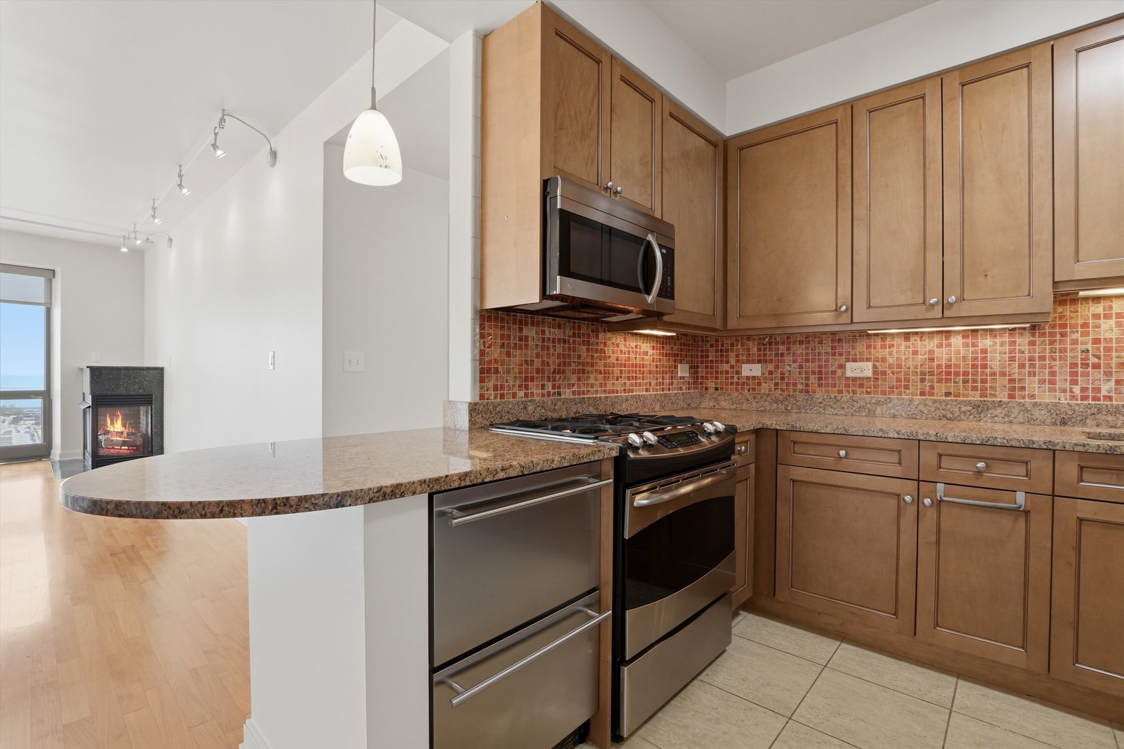 130 North Garland Court Chicago IL 60602