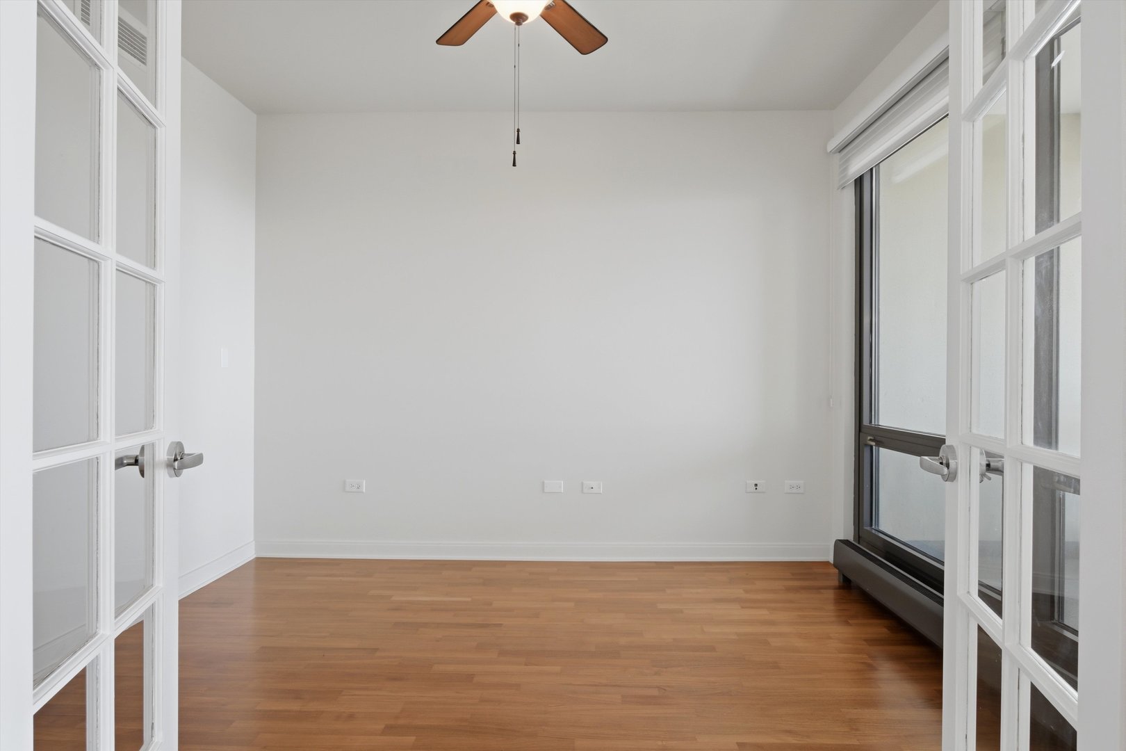 130 North Garland Court Chicago IL 60602
