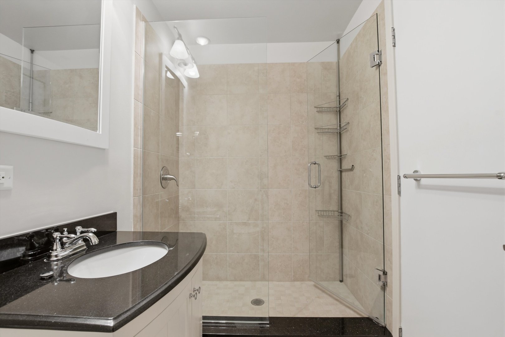 130 North Garland Court Chicago IL 60602