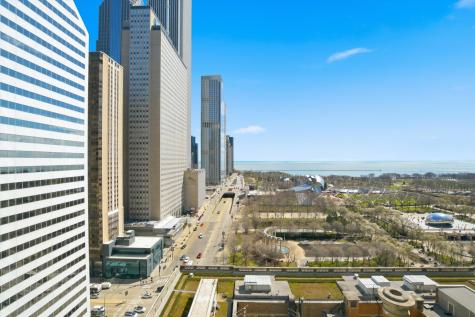 130 North Garland Court Chicago IL 60602