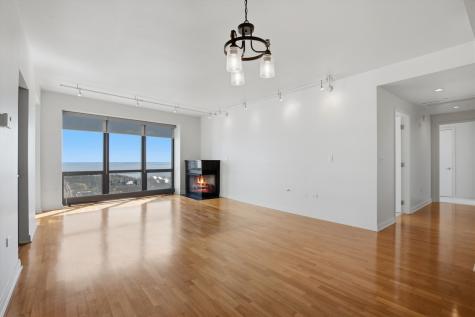 130 North Garland Court Chicago IL 60602