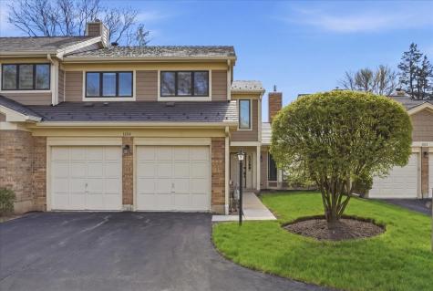 1204 Chatham Court Libertyville IL 60048