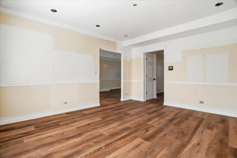 1204 Chatham Court Libertyville IL 60048
