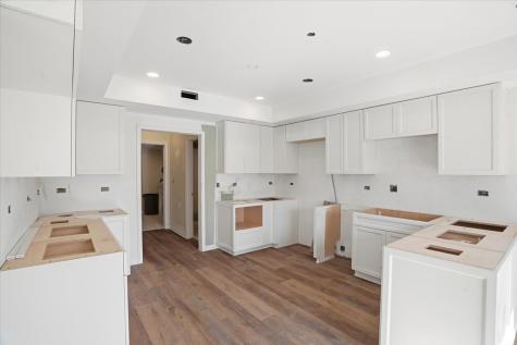 1204 Chatham Court Libertyville IL 60048