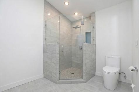 1204 Chatham Court Libertyville IL 60048