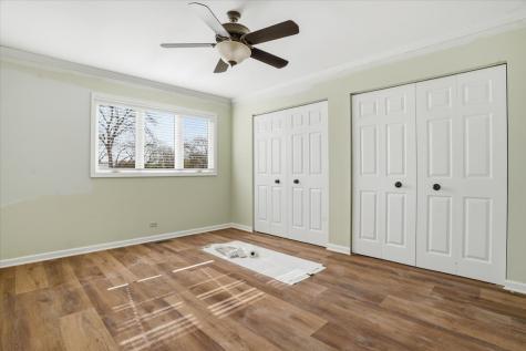 1204 Chatham Court Libertyville IL 60048