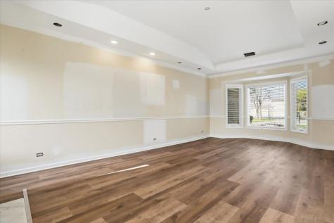 1204 Chatham Court Libertyville IL 60048