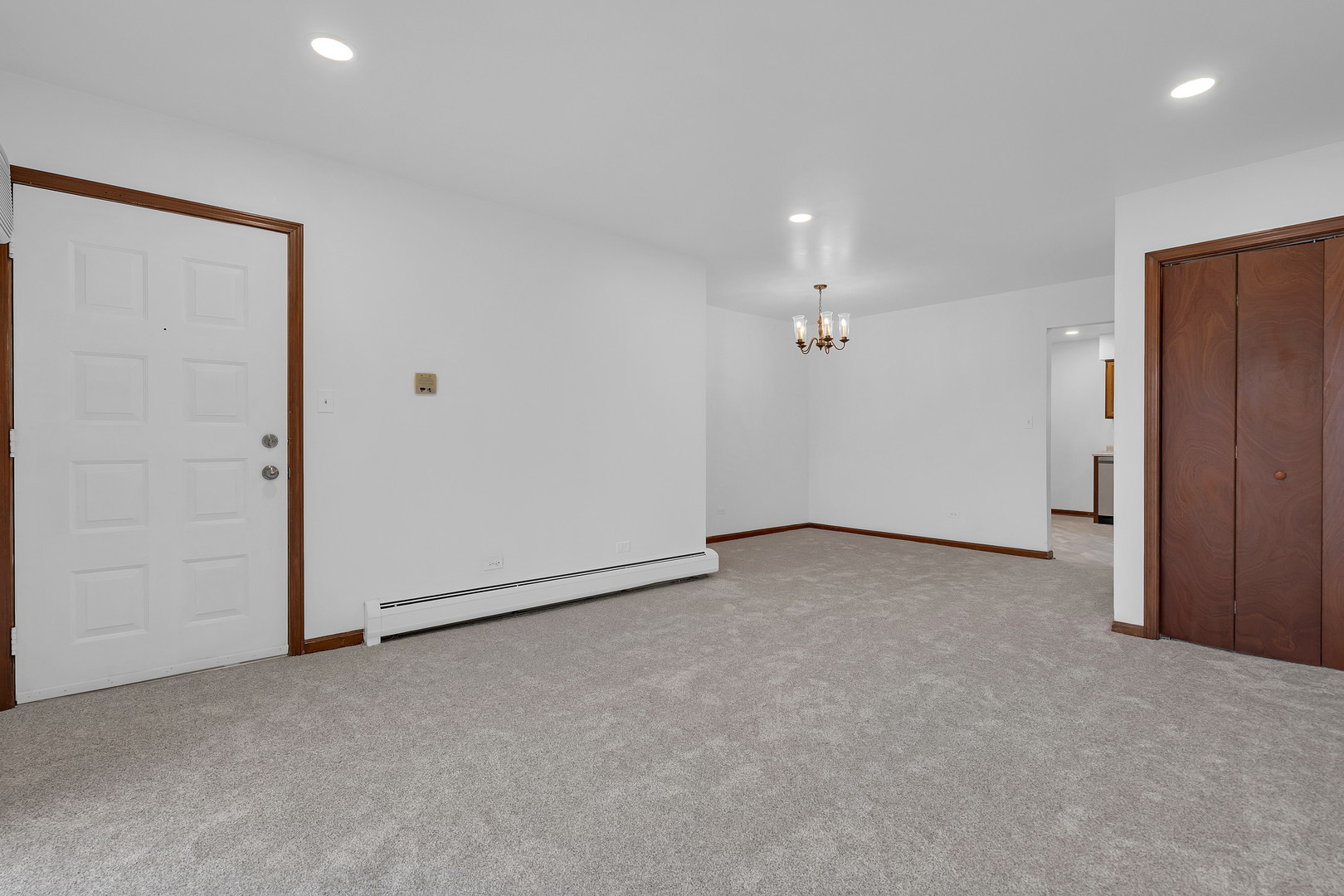 1225 Whispering Hills Court Naperville IL 60540