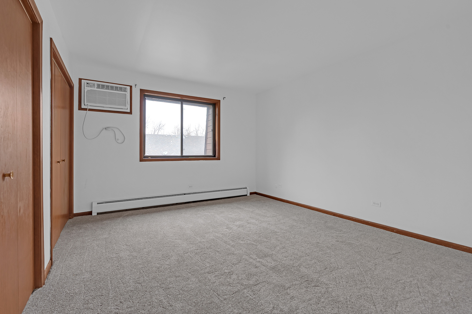 1225 Whispering Hills Court Naperville IL 60540