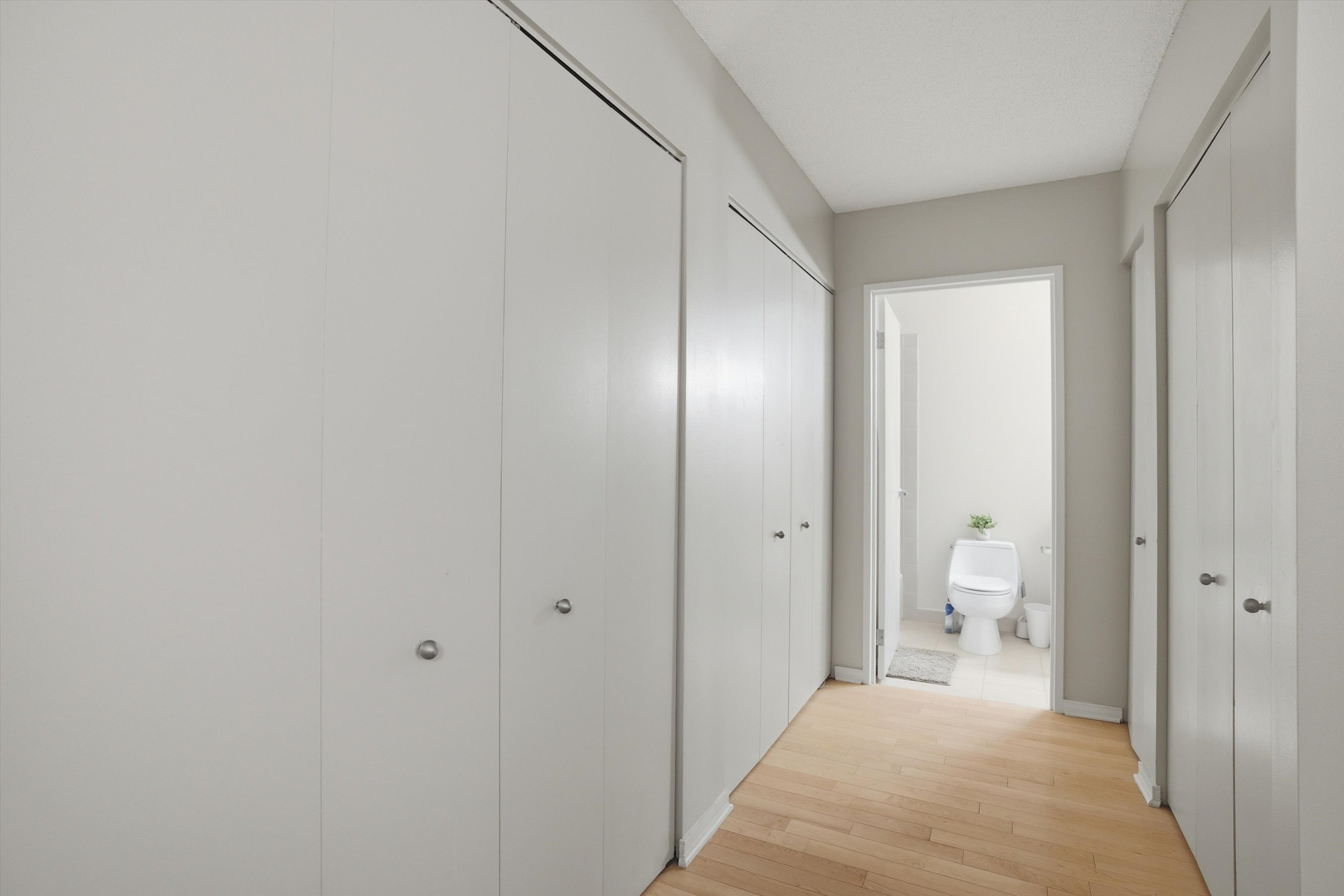 512 North Mcclurg Court Chicago IL 60611