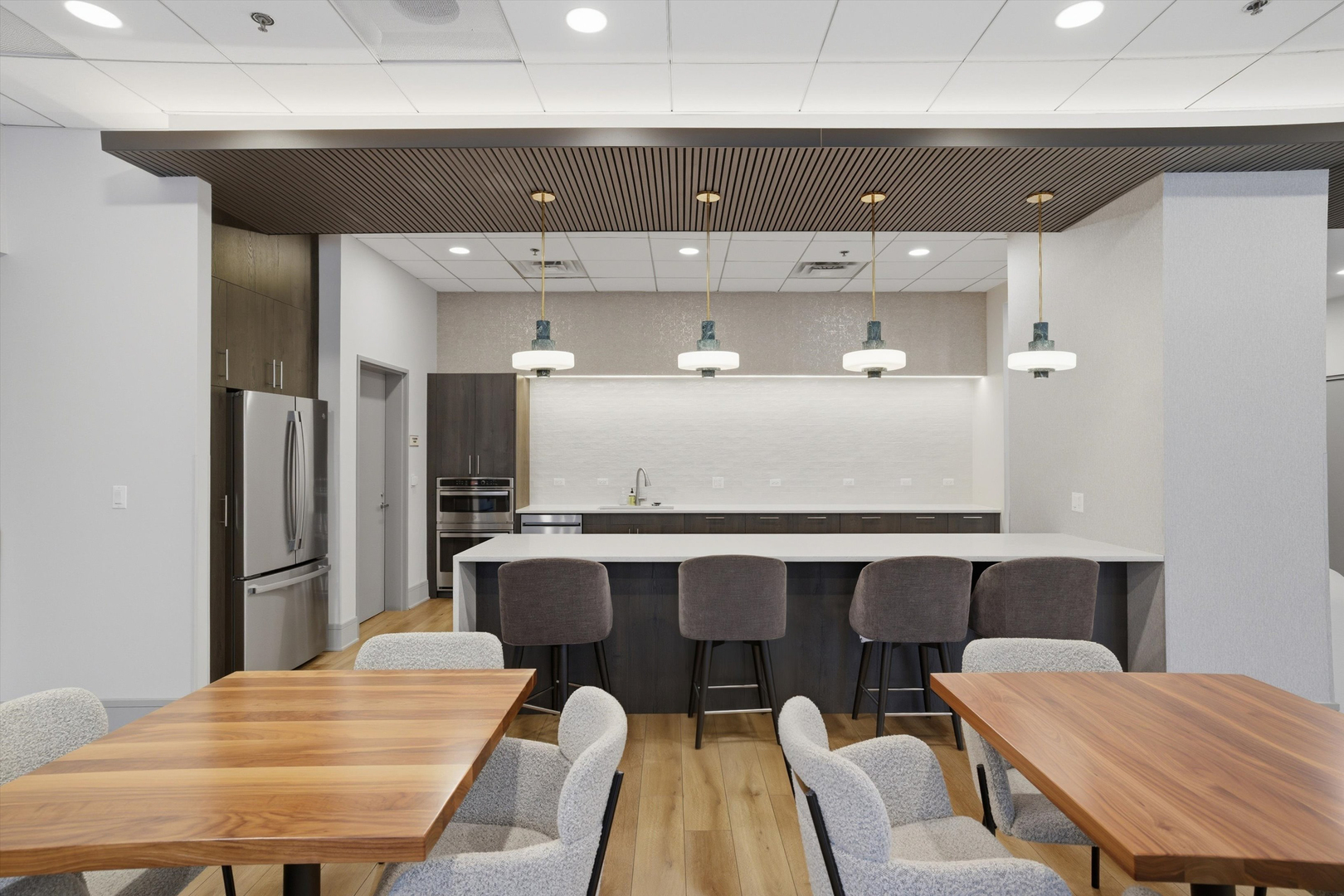 512 North Mcclurg Court Chicago IL 60611