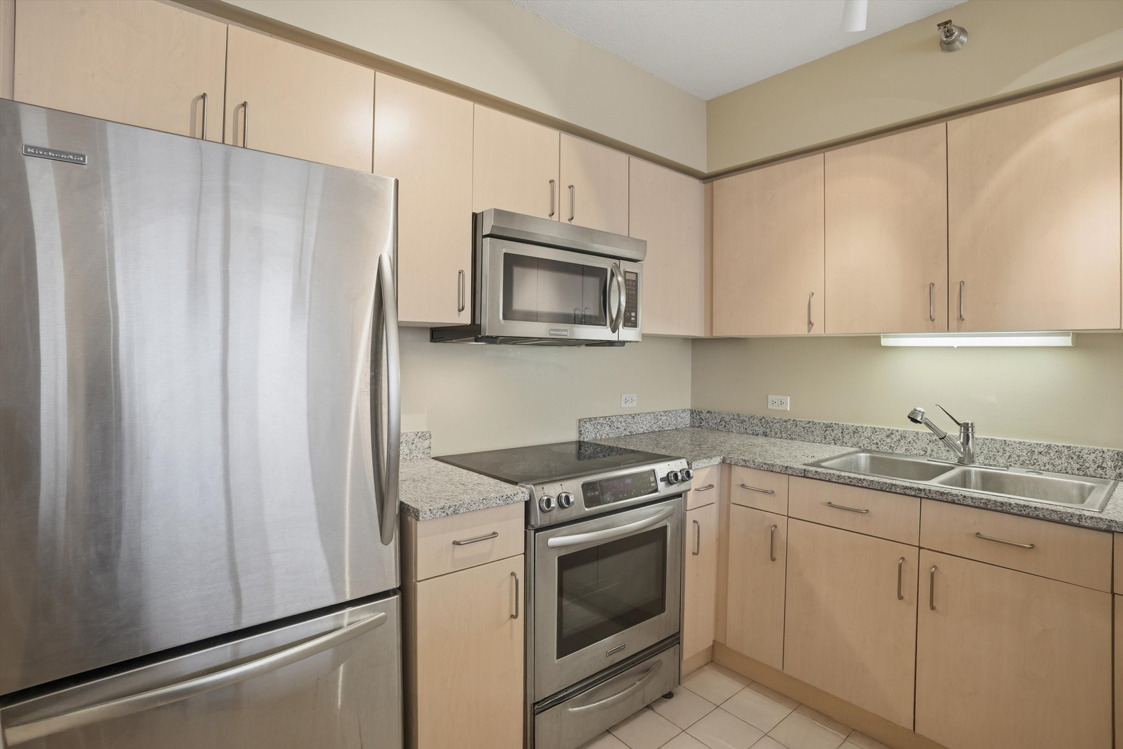 512 North Mcclurg Court Chicago IL 60611