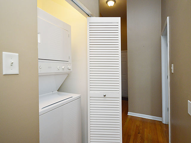 949 North Willard Court Chicago IL 60642