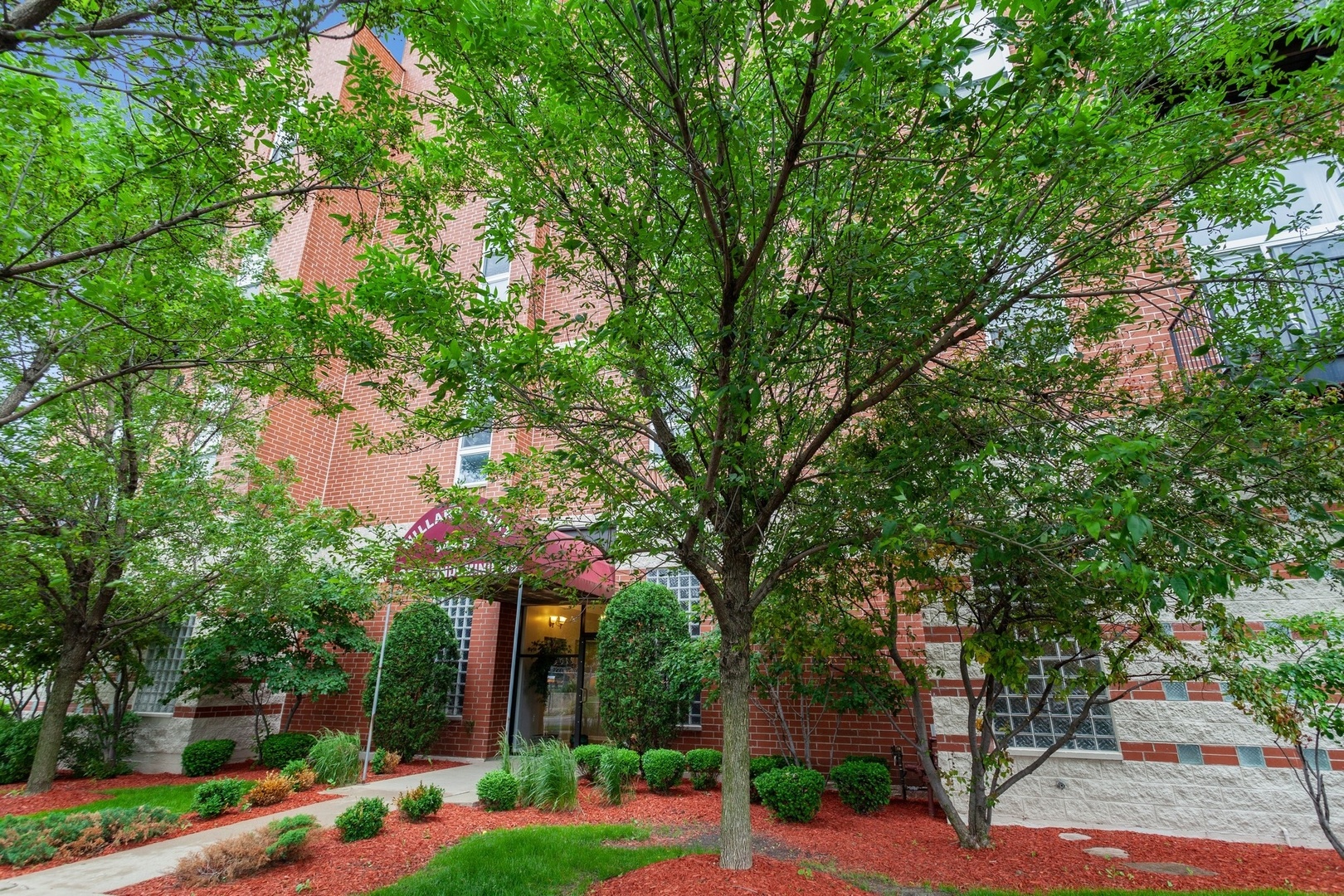 949 North Willard Court Chicago IL 60642