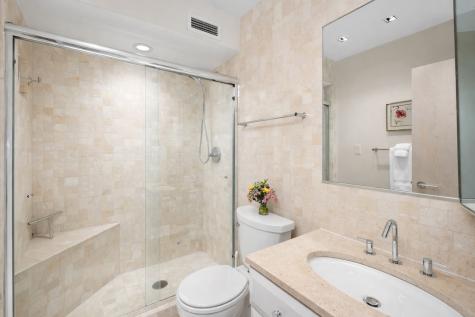 2100 North Lincoln Park West Chicago IL 60614