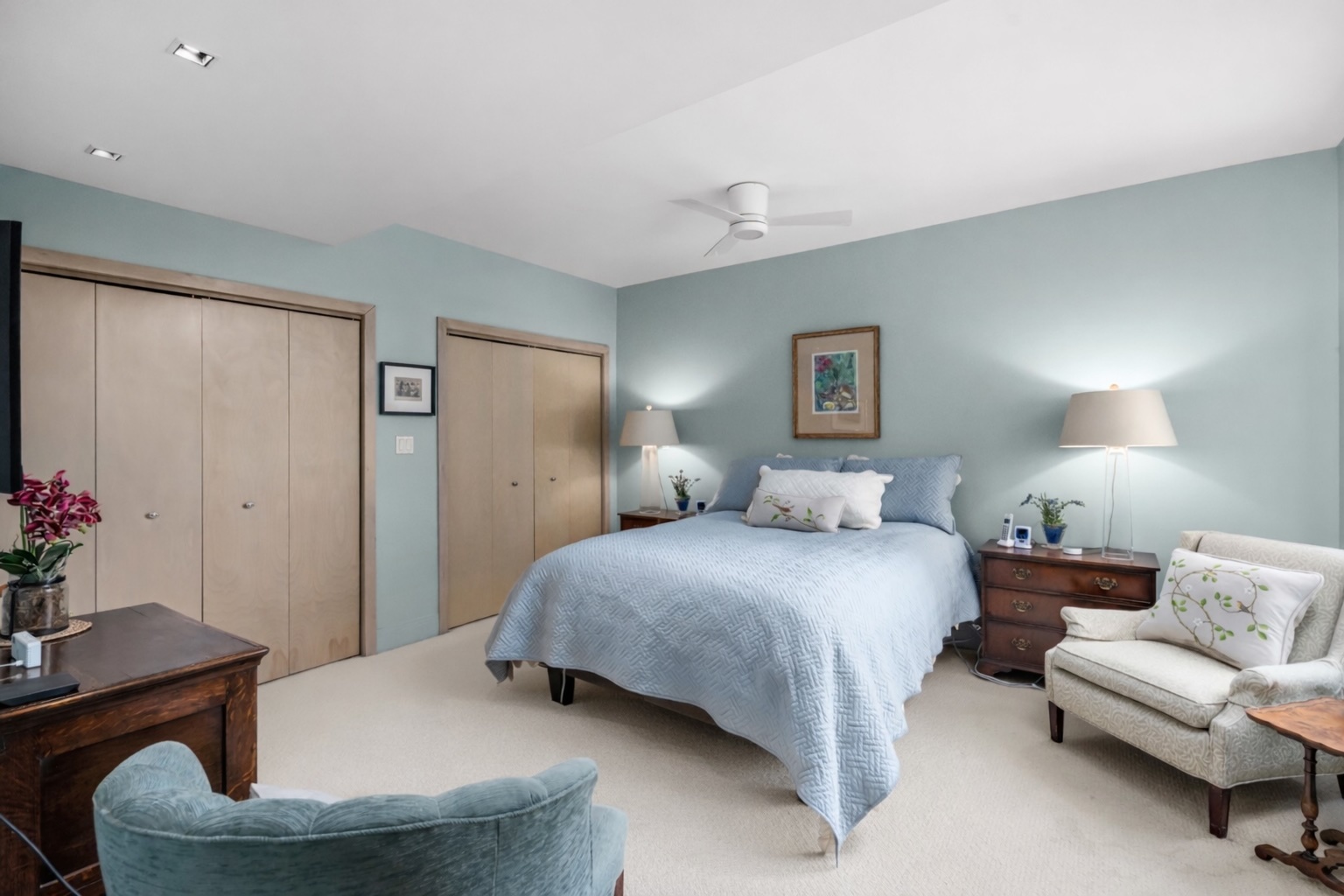 2100 North Lincoln Park West Chicago IL 60614