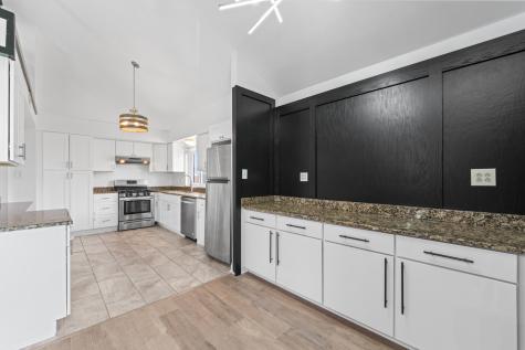 16813 81ST Avenue Tinley Park IL 60477