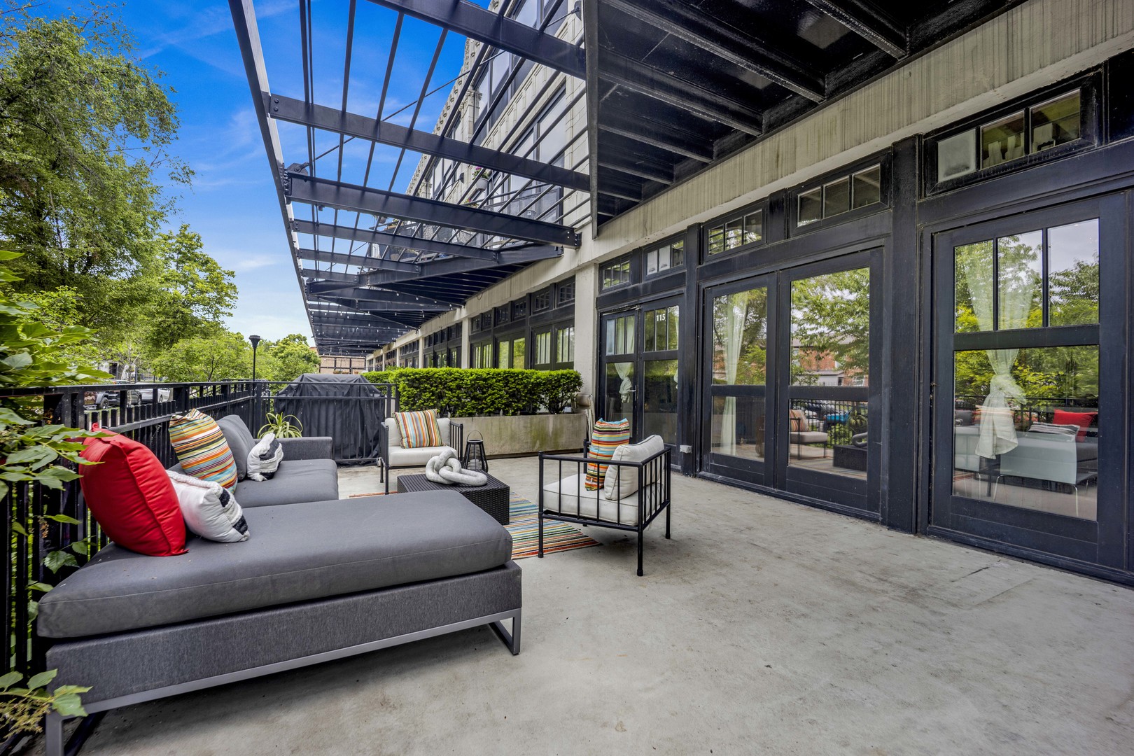 1033 West 14th Place Chicago IL 60608