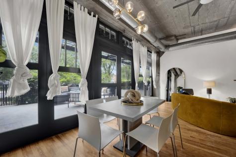 1033 West 14th Place Chicago IL 60608