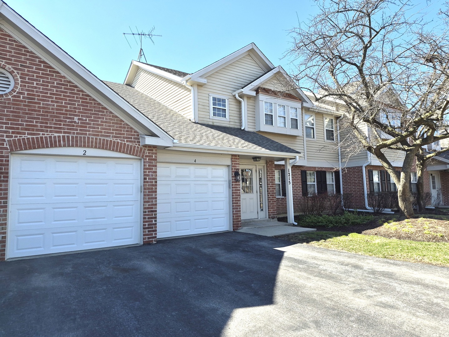1215 North Williams Drive Palatine IL 60074