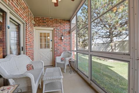 6230 Misty Pines Drive Tinley Park IL 60477