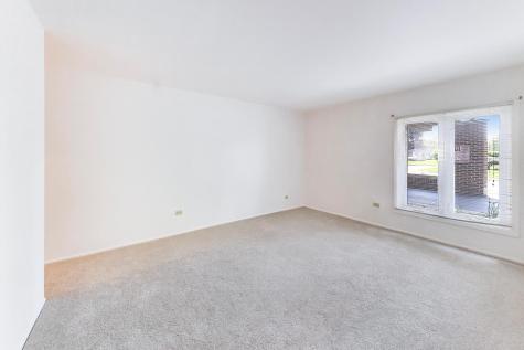1425 Sandpebble Drive Wheeling IL 60090
