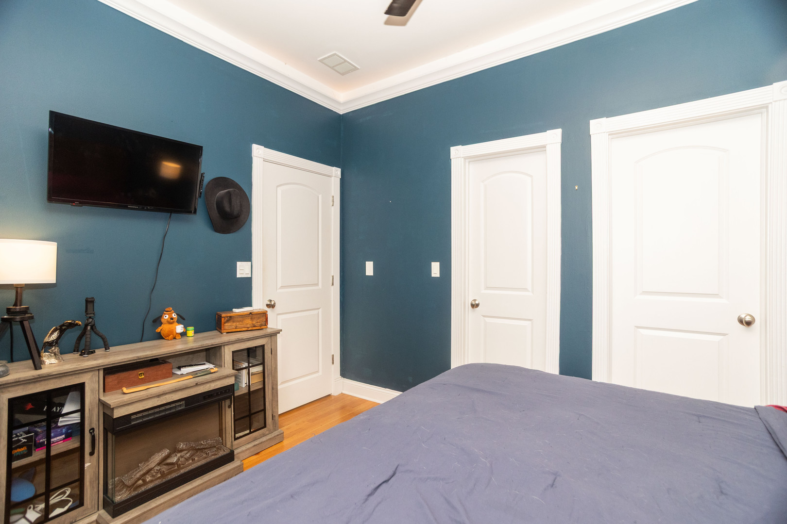 5206 North Winthrop Avenue Chicago IL 60640