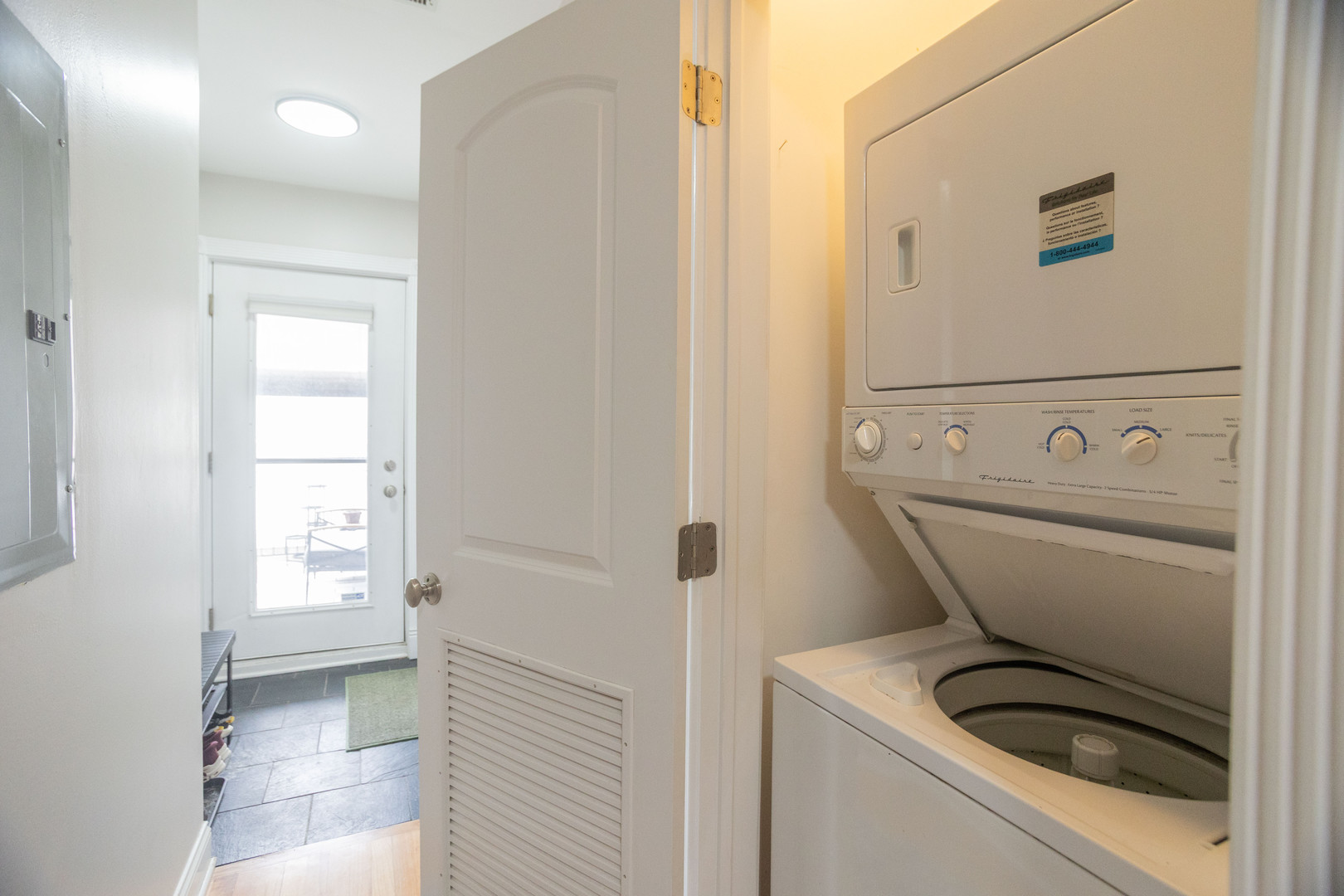 5206 North Winthrop Avenue Chicago IL 60640