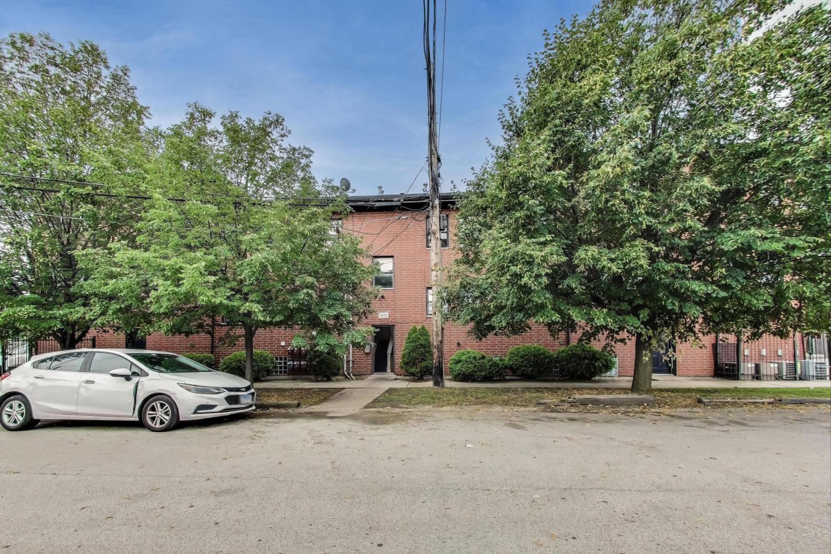 1431 West 108th Street Chicago IL 60643