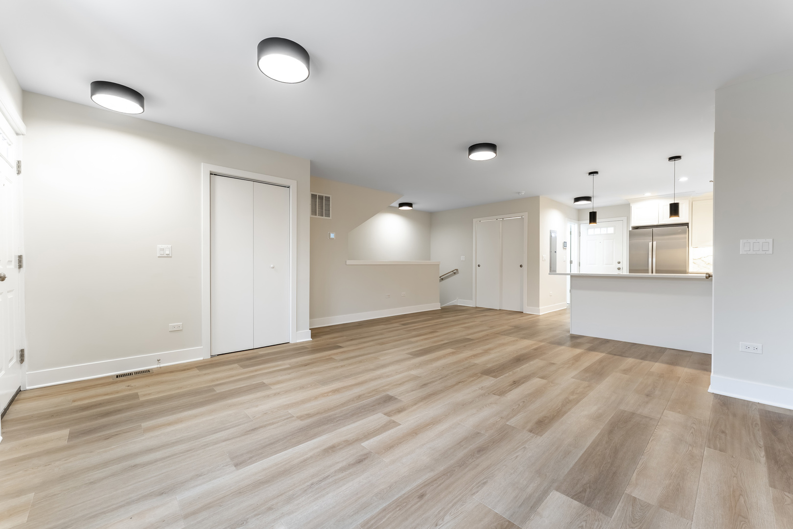 220 South Western Avenue Chicago IL 60612
