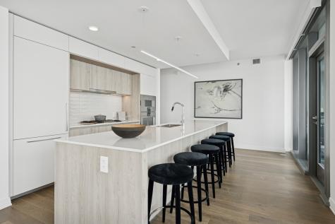 211 North Harbor Drive Chicago IL 60601
