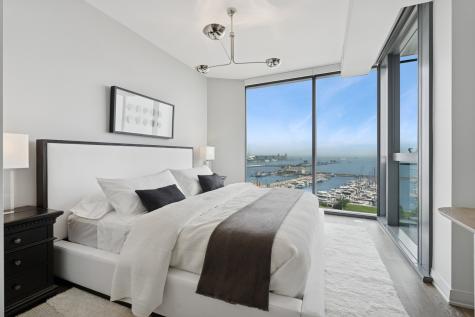 211 North Harbor Drive Chicago IL 60601