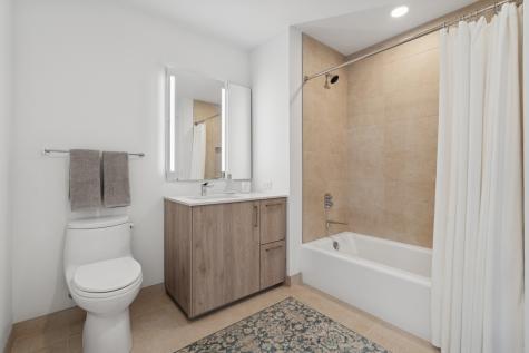 211 North Harbor Drive Chicago IL 60601