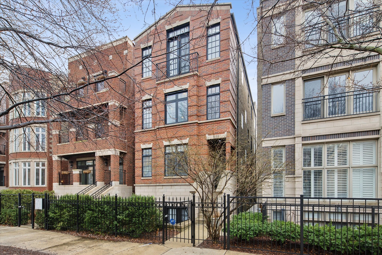 1539 West Montana Street Chicago IL 60614