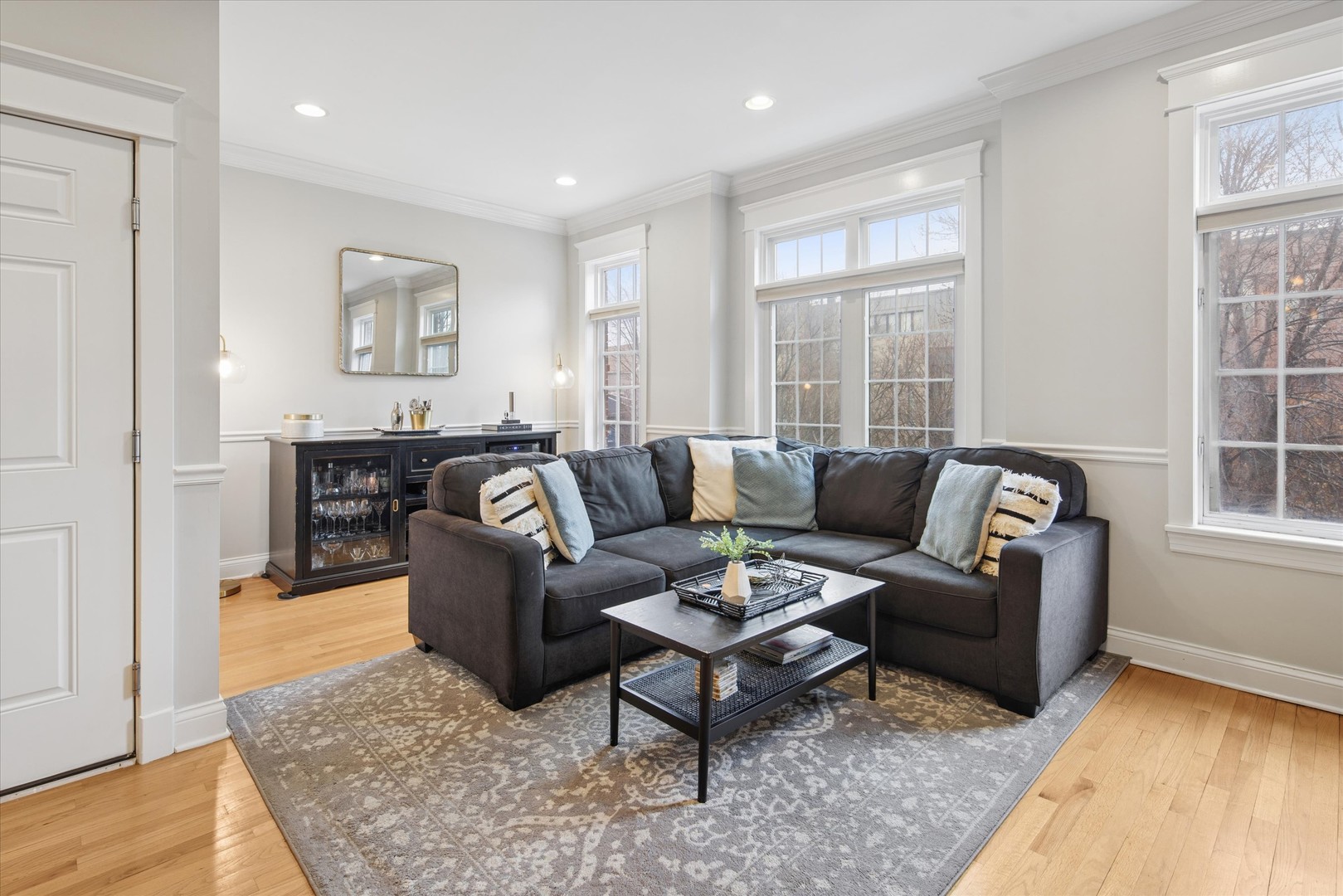 1539 West Montana Street Chicago IL 60614