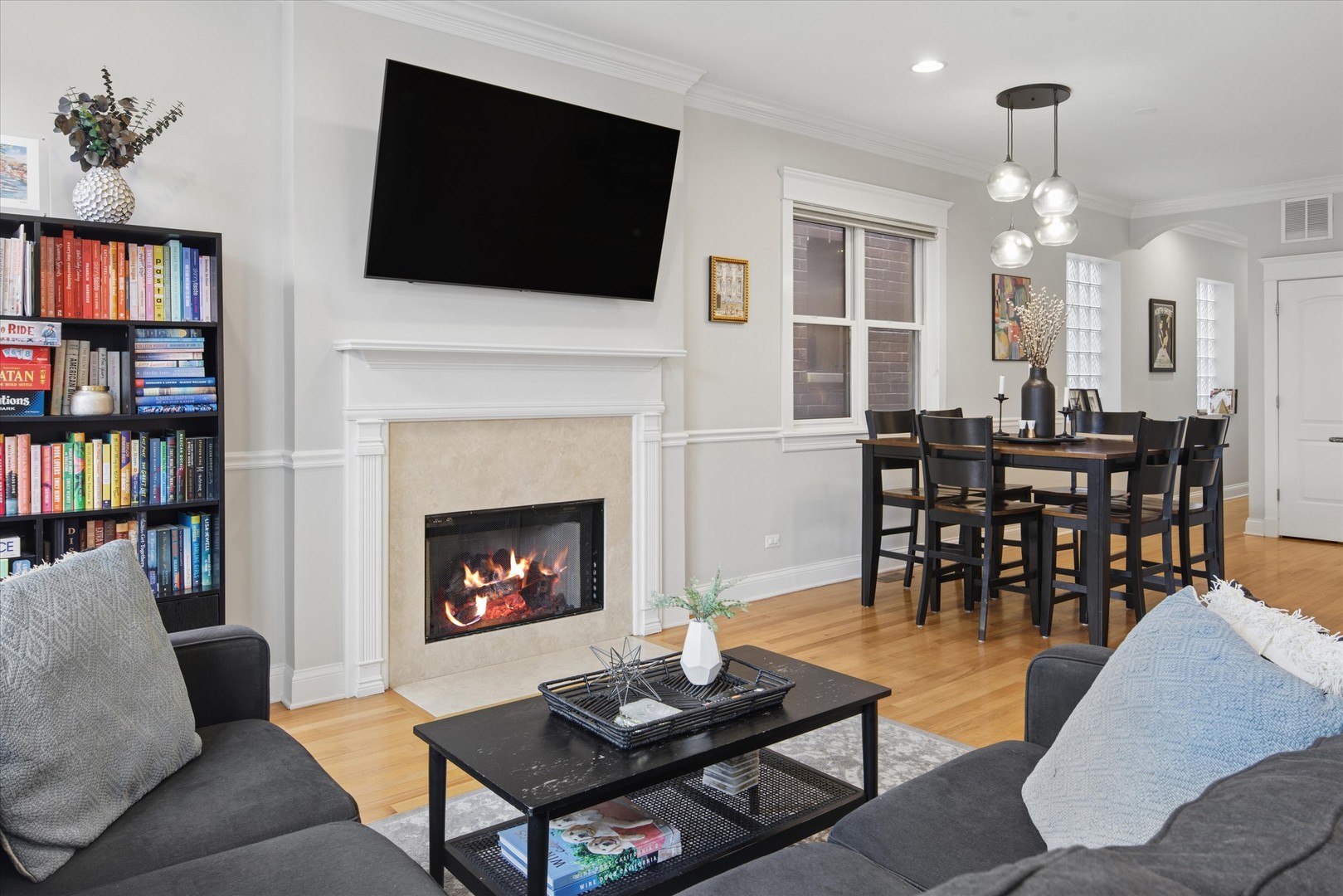 1539 West Montana Street Chicago IL 60614