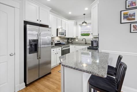 1539 West Montana Street Chicago IL 60614