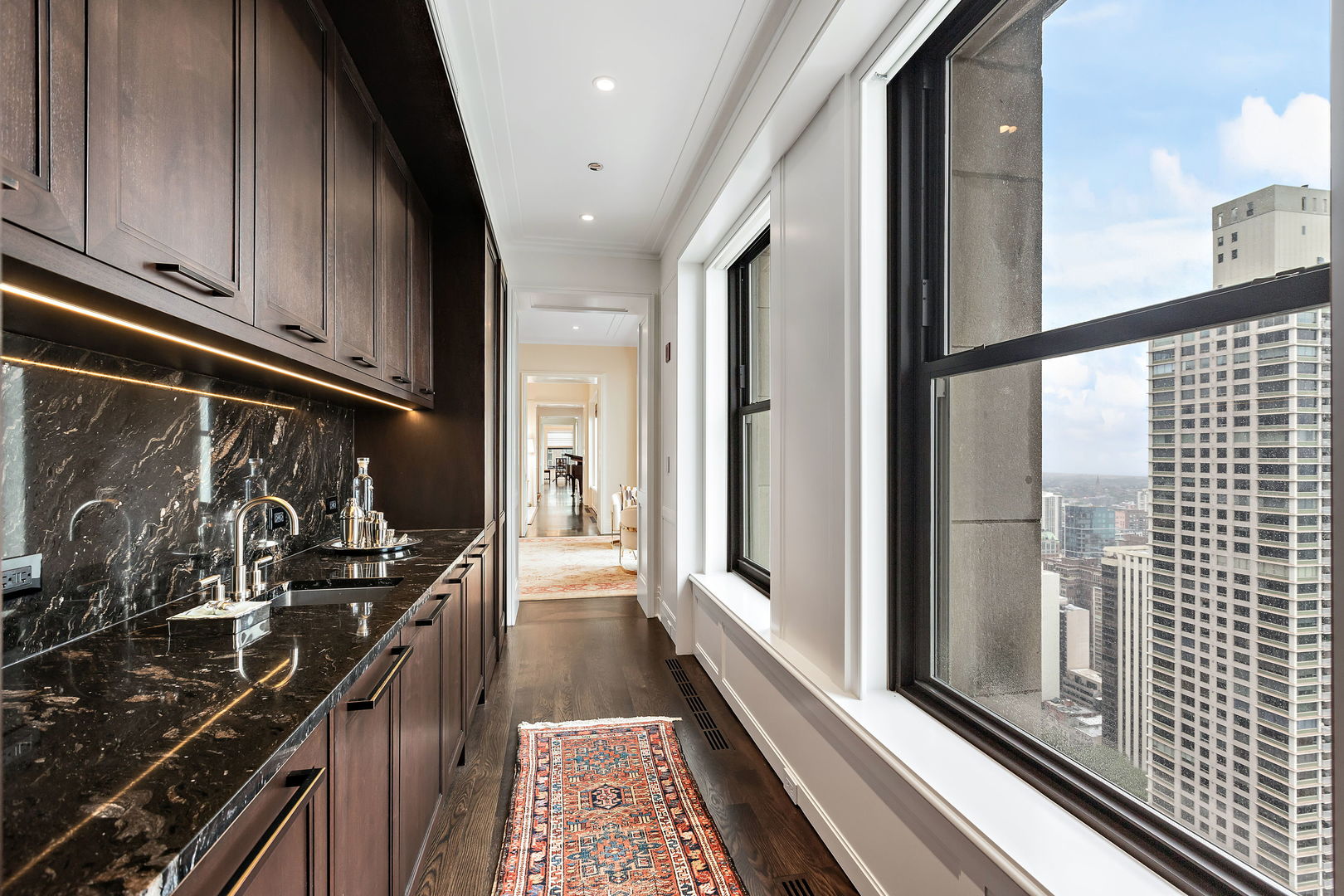 159 East Walton Place Chicago IL 60611