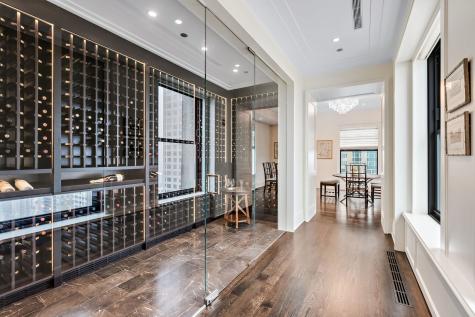 159 East Walton Place Chicago IL 60611